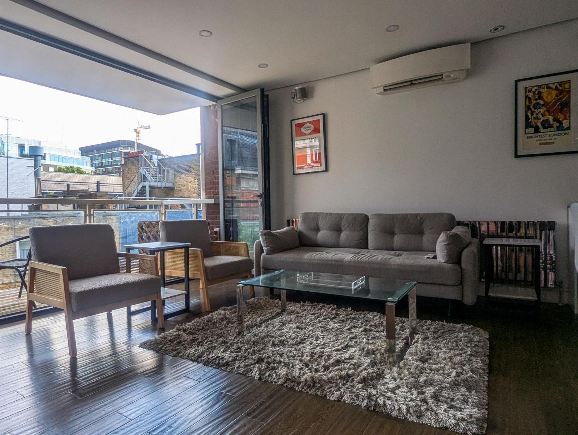 Apartment Estatesmen Selfridges Oxford Street